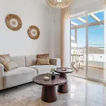 아파트 Small Oasis Sea View *